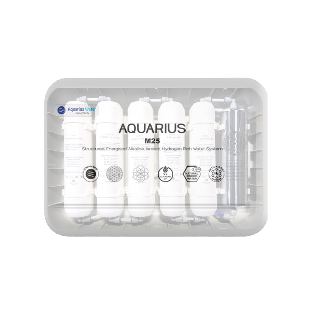 See-through Aquarius M25 Hydration System with 3-way tap, durable water container for hydration and easy access.