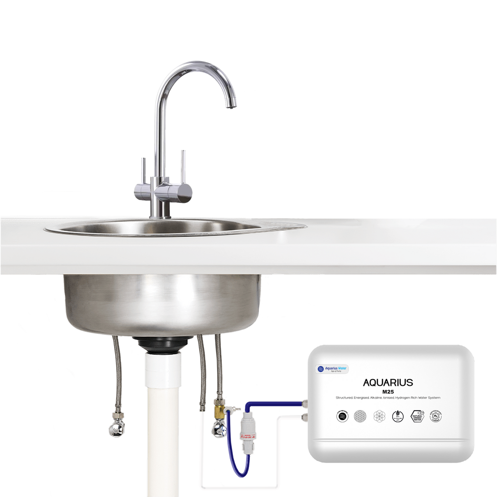 Aquarius M25 Hydration System with 3-way tap, under-sink water connection and mixer for efficient water distribution.